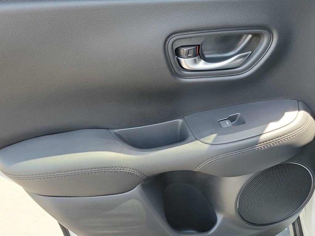 Certified 2026 Honda HR-V LX image 14