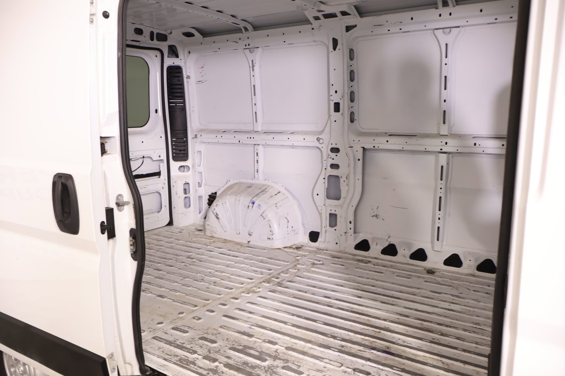 Used 2020 RAM ProMaster 1500 FWD image 12