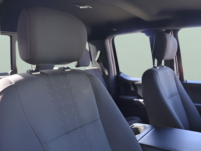 Used 2018 Ford F150 XLT w/ Equipment Group 302A Luxury AWD/4WD image 16