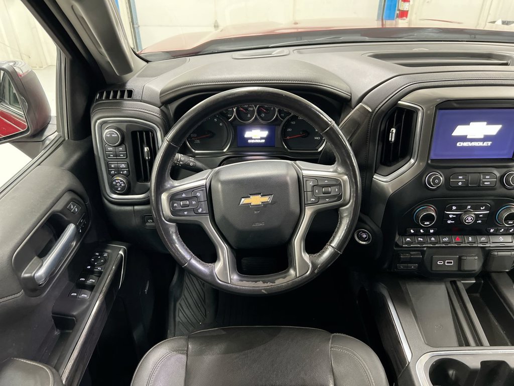 Used 2021 Chevrolet Silverado 1500 LTZ w/ LTZ Premium Package AWD/4WD image 11