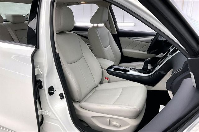 Certified 2023 INFINITI Q50 Luxe w/ Cargo Package AWD/4WD image 7