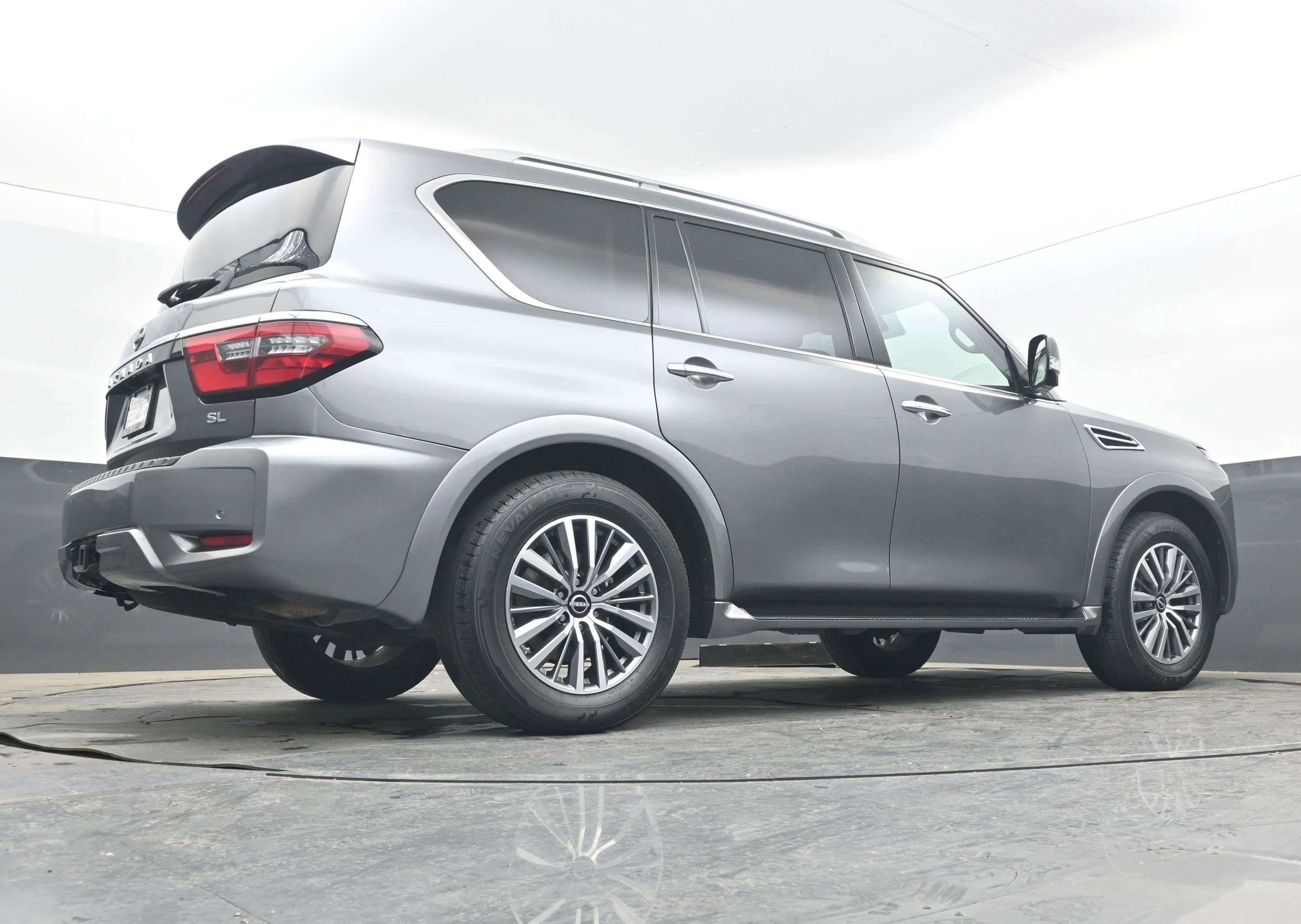 Certified 2024 Nissan Armada SL image 24