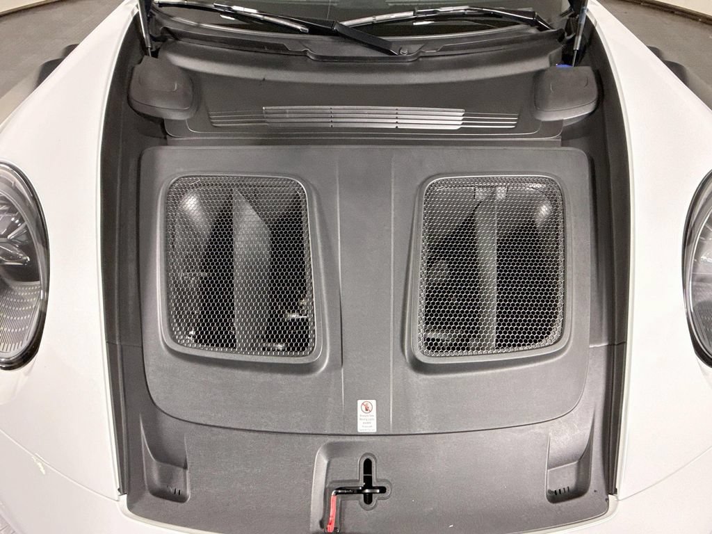 Certified 2025 Porsche 911 GT3 RS RWD image 28
