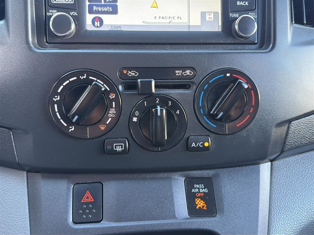 Used 2017 Chevrolet City Express LT w/ Technology Package FWD image 25
