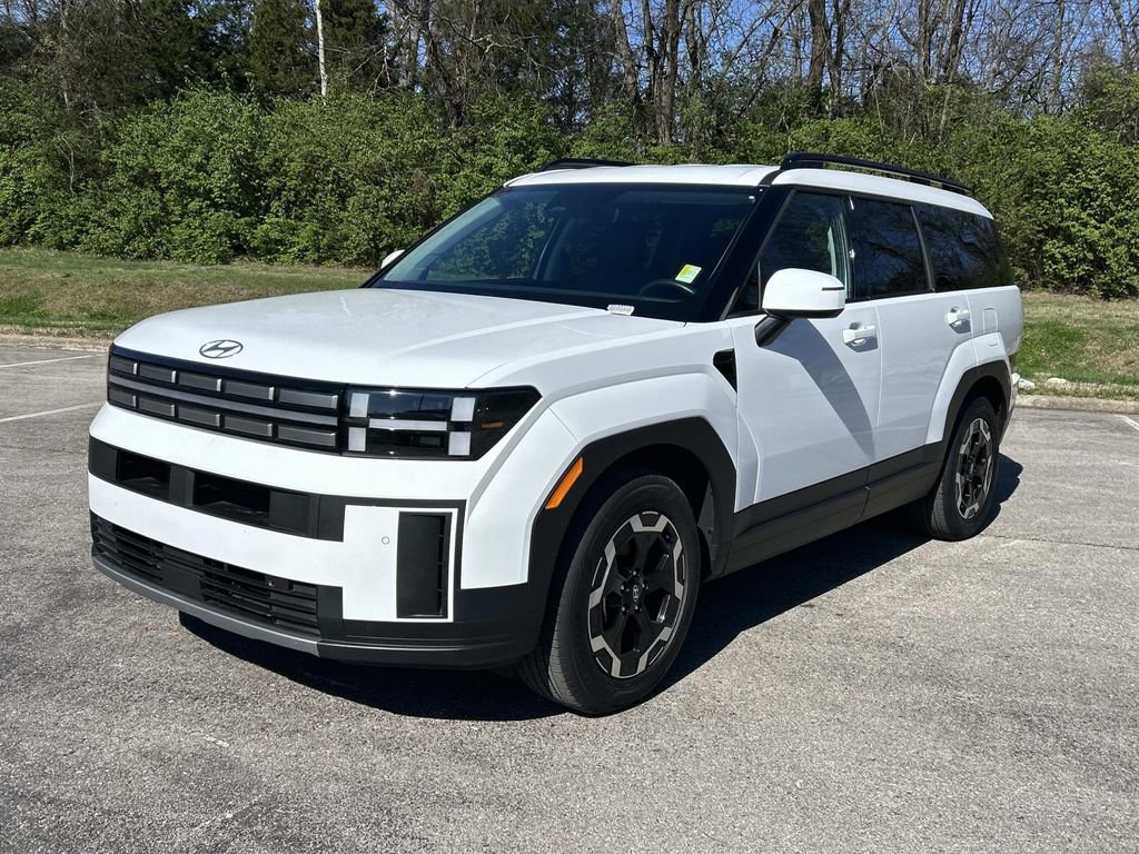 Used 2025 Hyundai Santa Fe SEL image 3