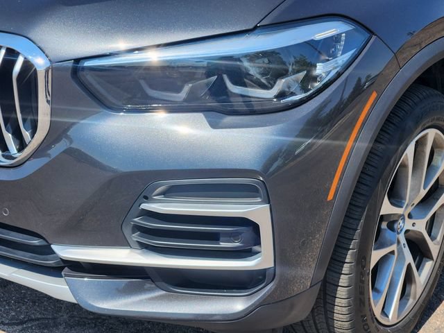 Used 2023 BMW X5 xDrive45e w/ Climate Comfort Package AWD/4WD image 8