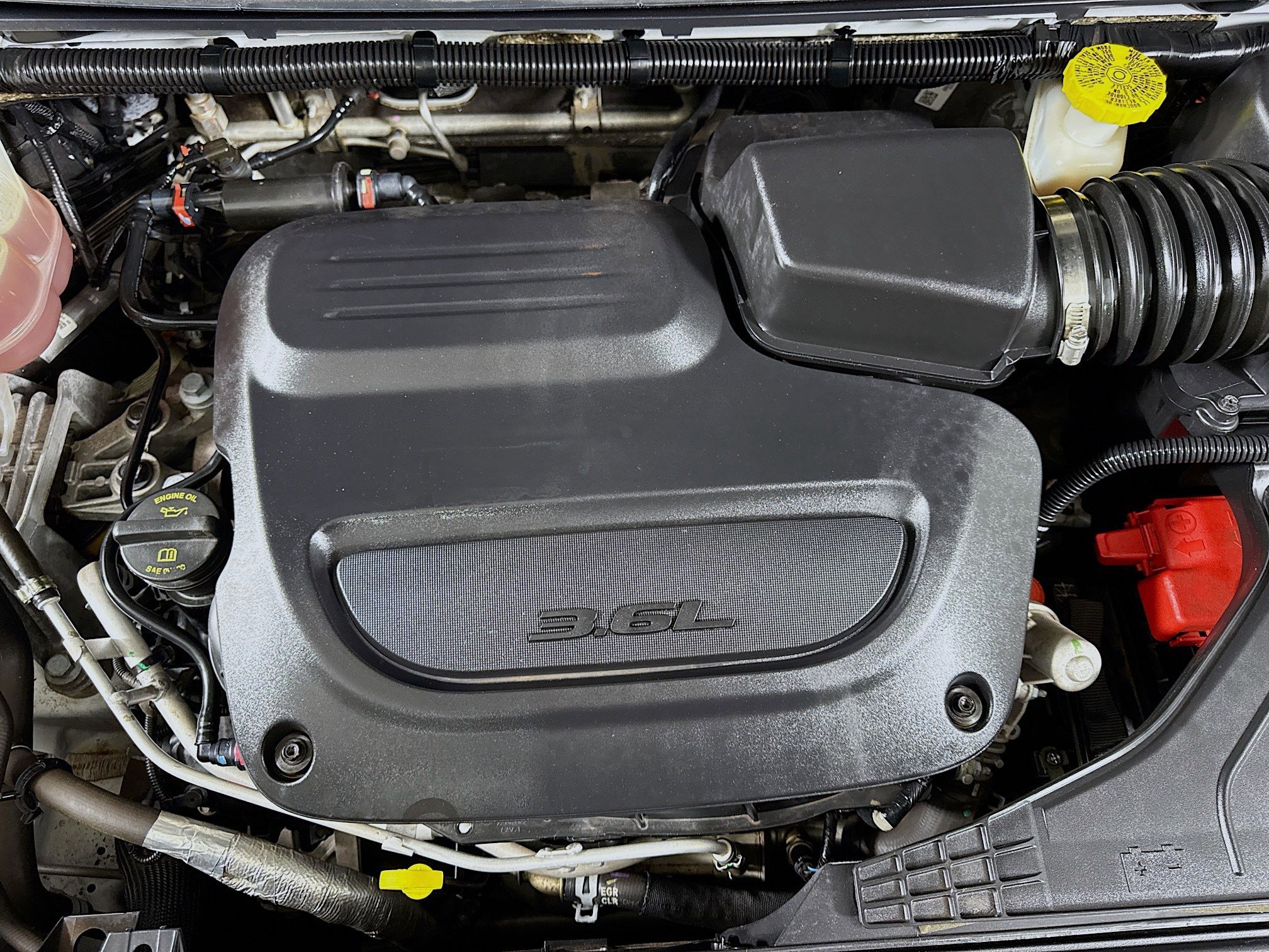 Used 2022 Chrysler Voyager LX FWD image 39