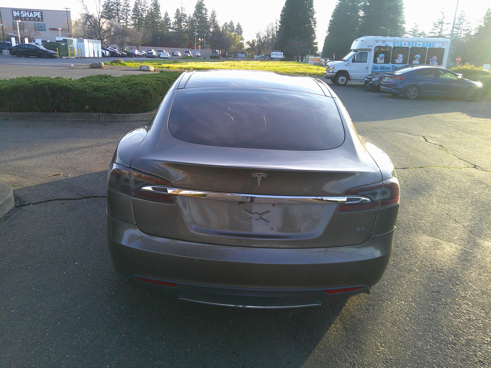 Used 2015 Tesla Model S 85 image 6