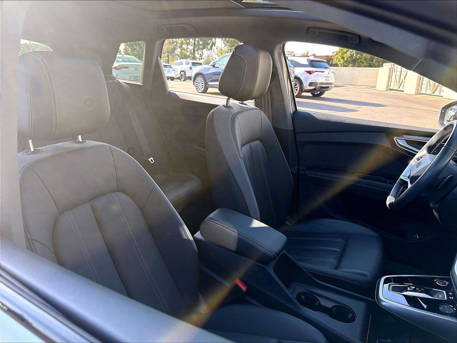 Used 2024 Audi Q4 e-tron Premium Plus w/ Premium Plus AWD/4WD image 11