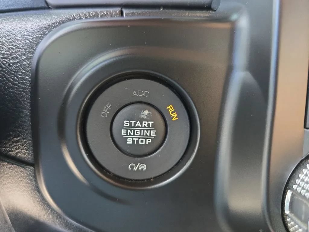 Used 2020 Jeep Gladiator Sport w/ Quick Order Package 24S AWD/4WD image 26