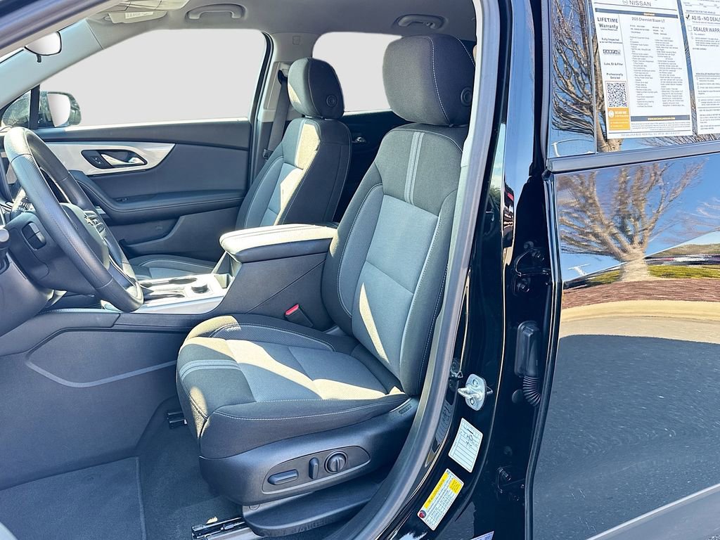 Used 2025 Chevrolet Blazer LT image 19