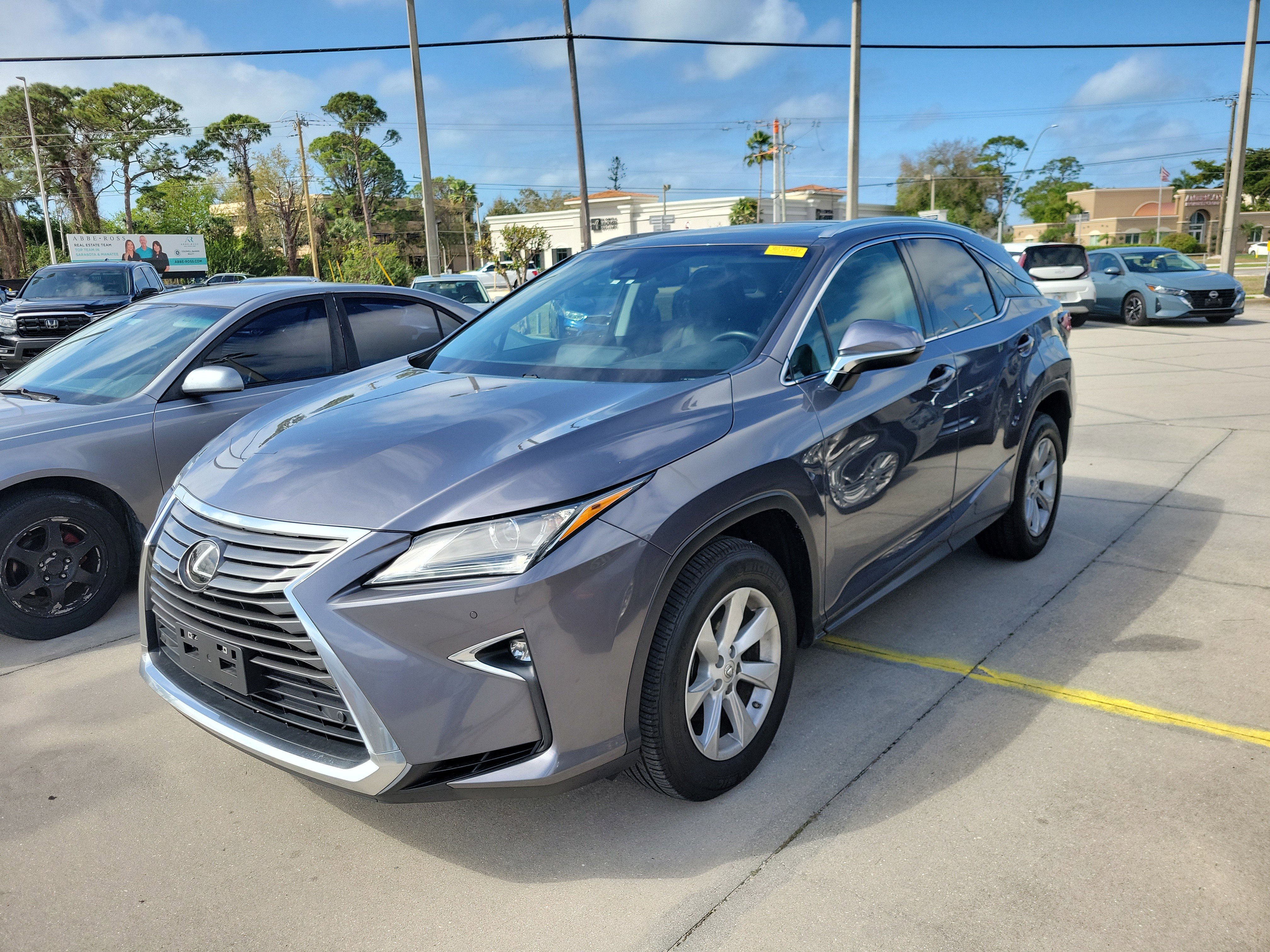 Used 2017 Lexus RX 350 AWD w/ Premium Package image 3