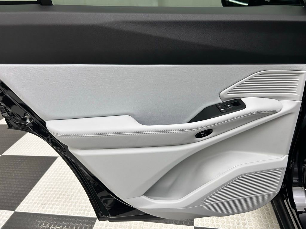 New 2026 Jeep Cherokee Laredo AWD/4WD image 13
