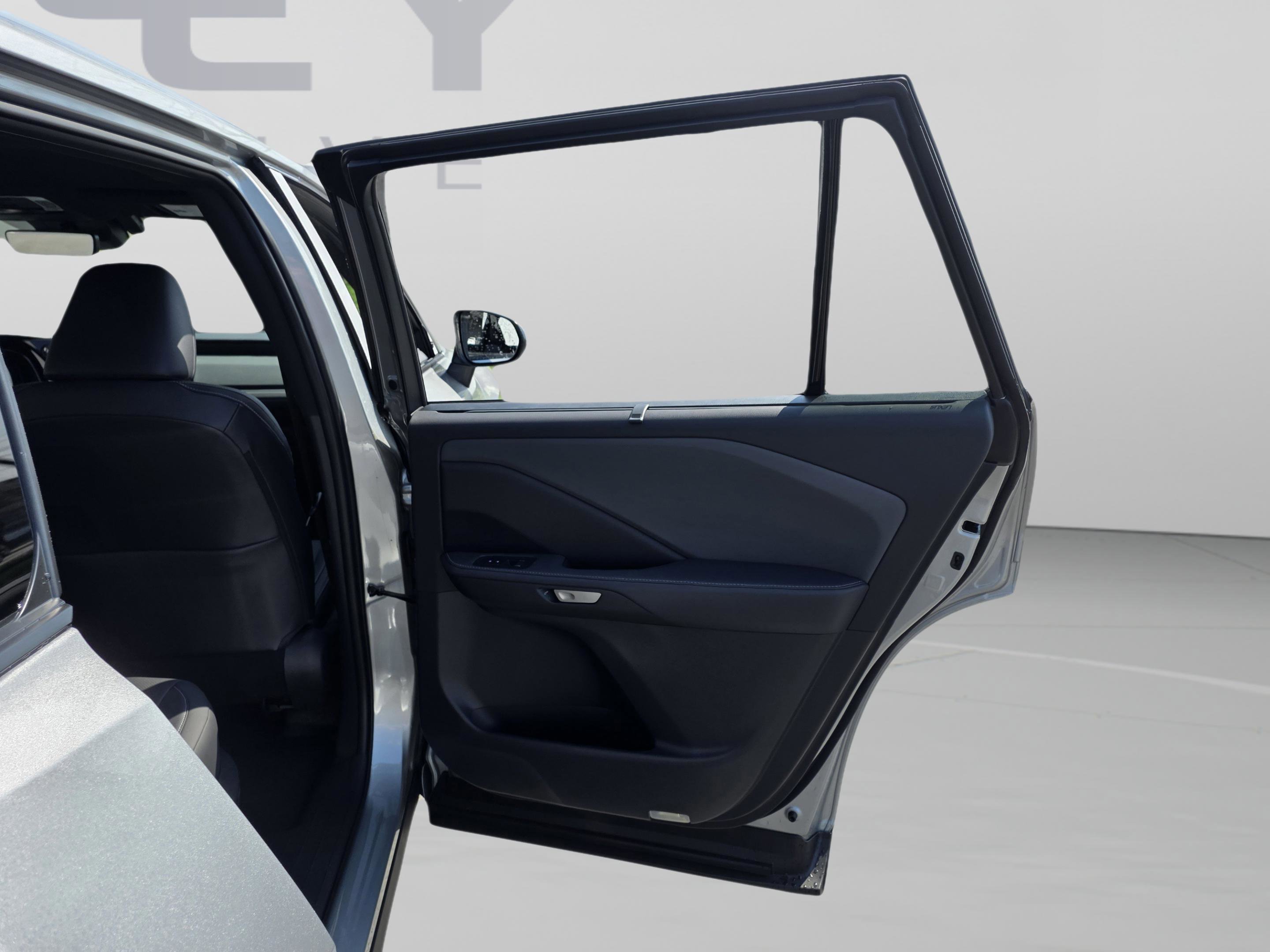 New 2026 Lexus TX 350 FWD image 25