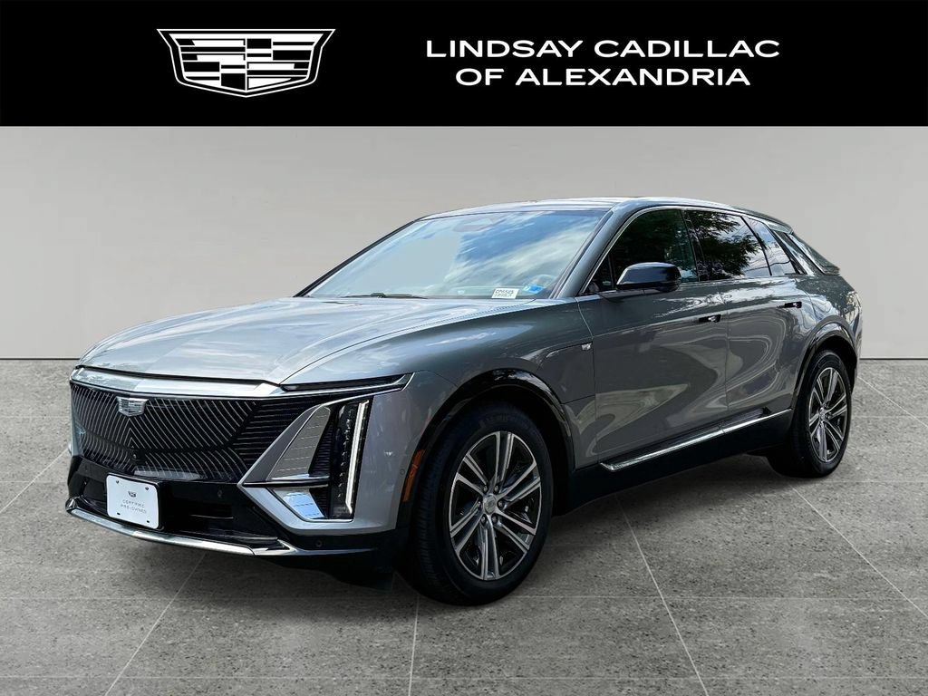Used 2024 Cadillac Lyriq Luxury AWD/4WD image 1