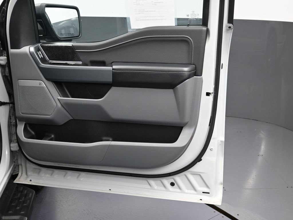 Used 2024 Ford F150 Lightning Flash w/ Max Trailer Tow Package image 36