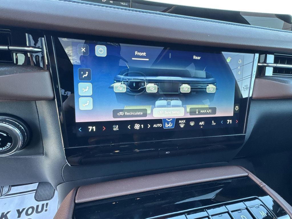 New 2025 Lincoln Navigator Reserve image 19