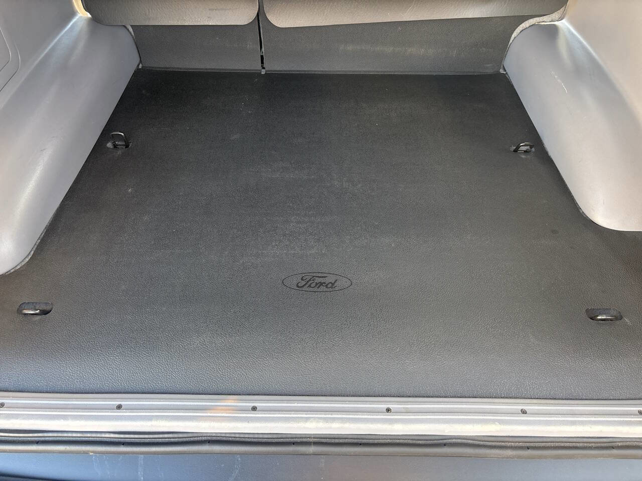 Used 1994 Ford Explorer XLT image 39