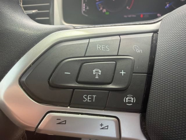 Used 2023 Volkswagen Atlas SE w/ Panoramic Sunroof Package AWD/4WD image 24