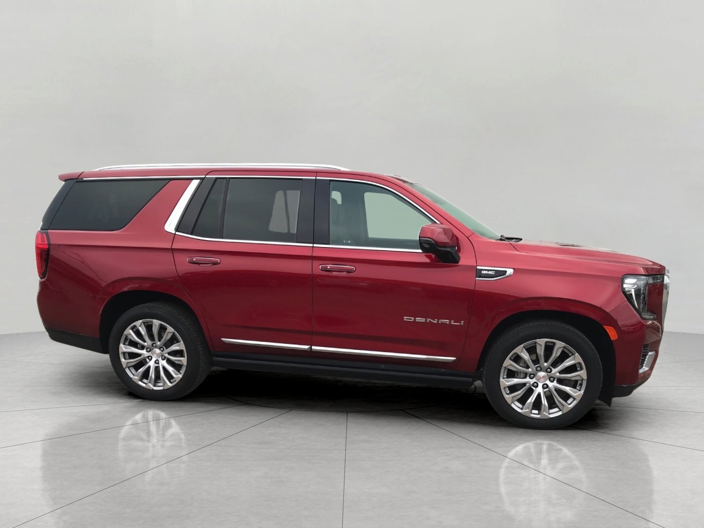 Certified 2023 GMC Yukon Denali w/ Max Trailering Package image 9