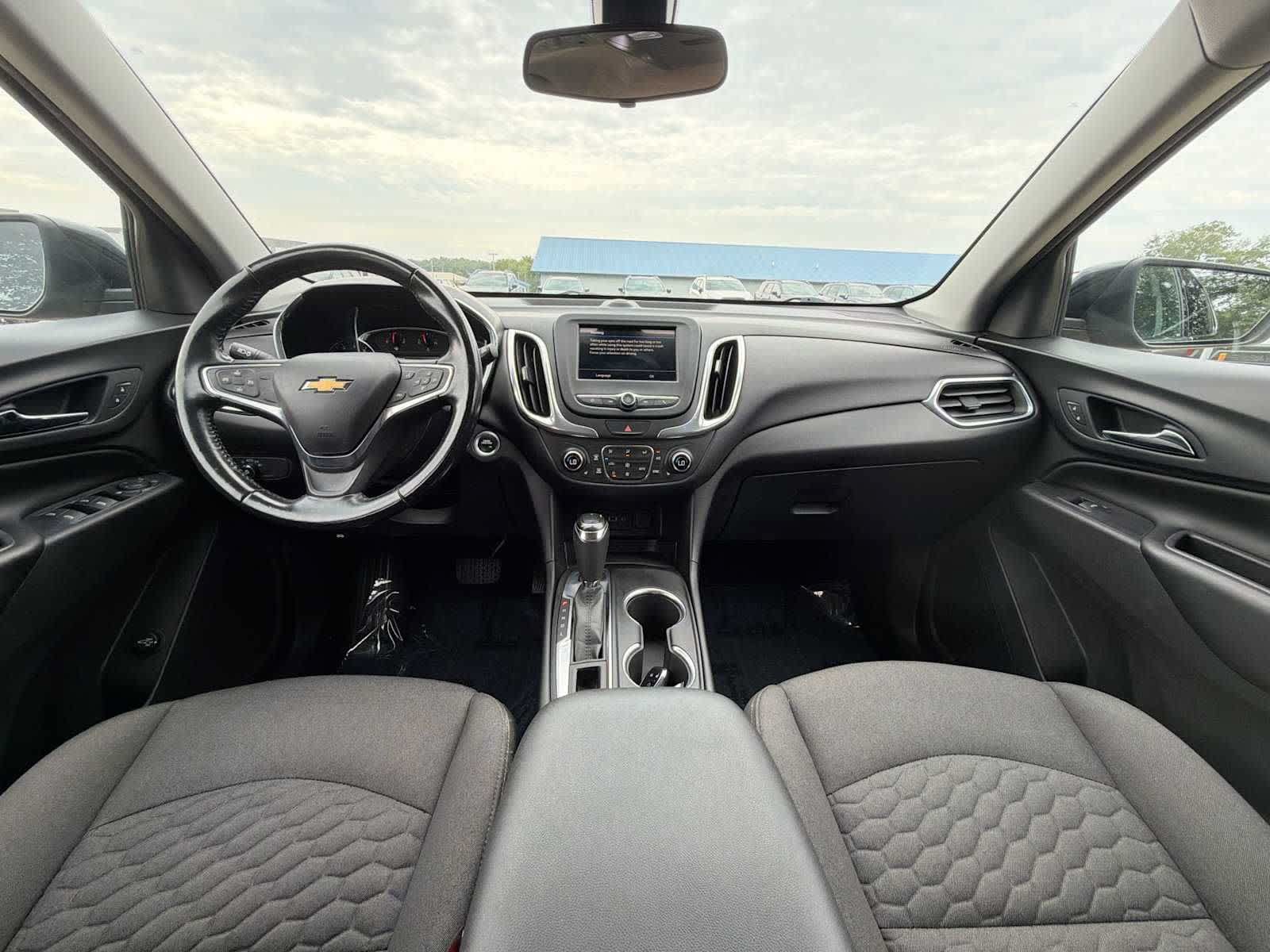 Used 2019 Chevrolet Equinox LT AWD/4WD image 12