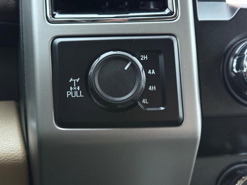 Used 2019 Ford F150 Lariat image 17