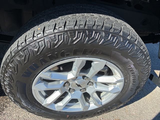 Used 2023 Chevrolet Silverado 1500 RST image 12