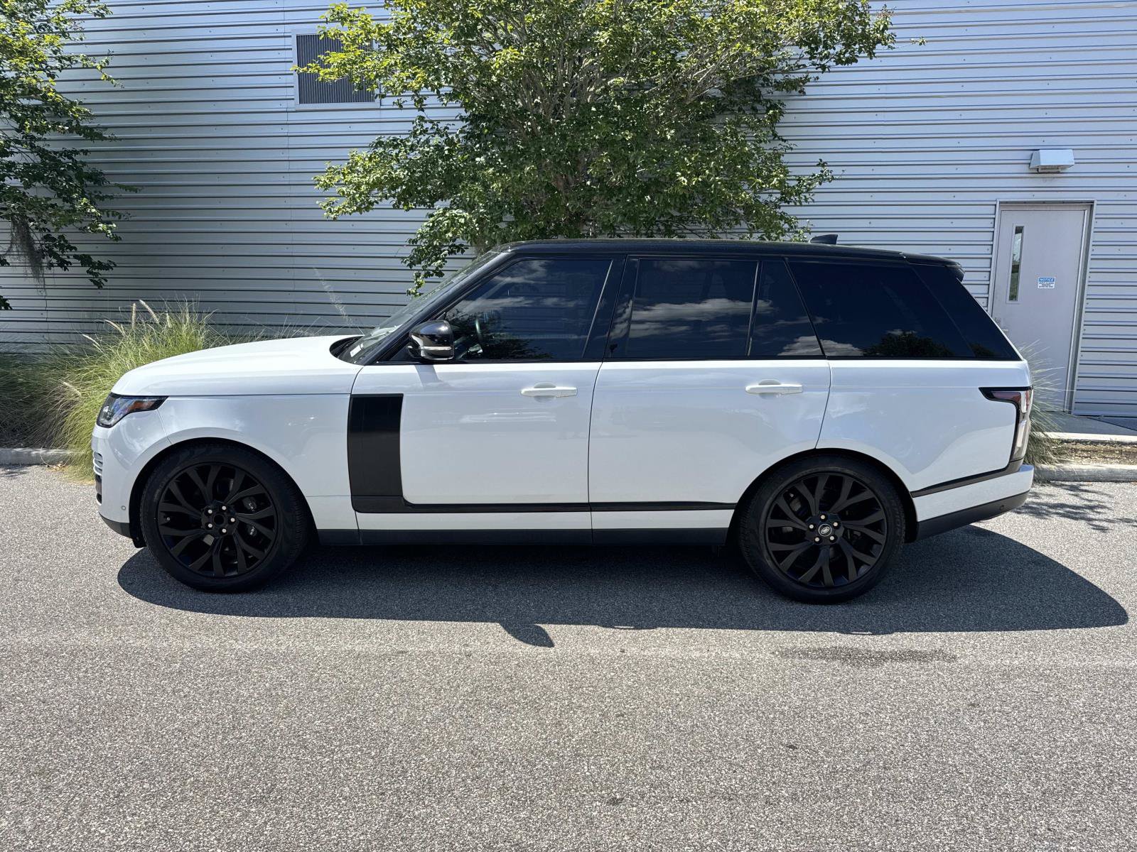 Certified 2022 Land Rover Range Rover Westminster Edition AWD/4WD image 2