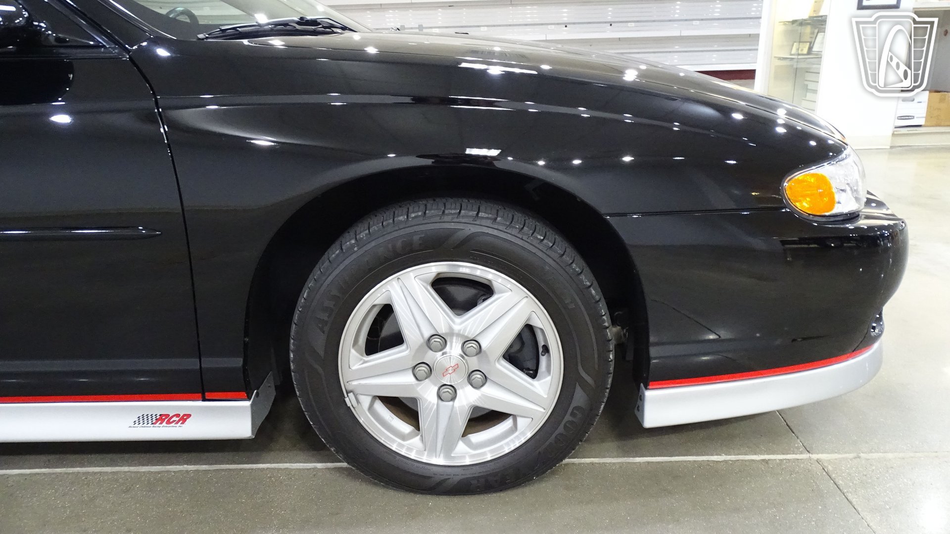 Used 2002 Chevrolet Monte Carlo SS w/ Pace Car Replica Pkg FWD image 34