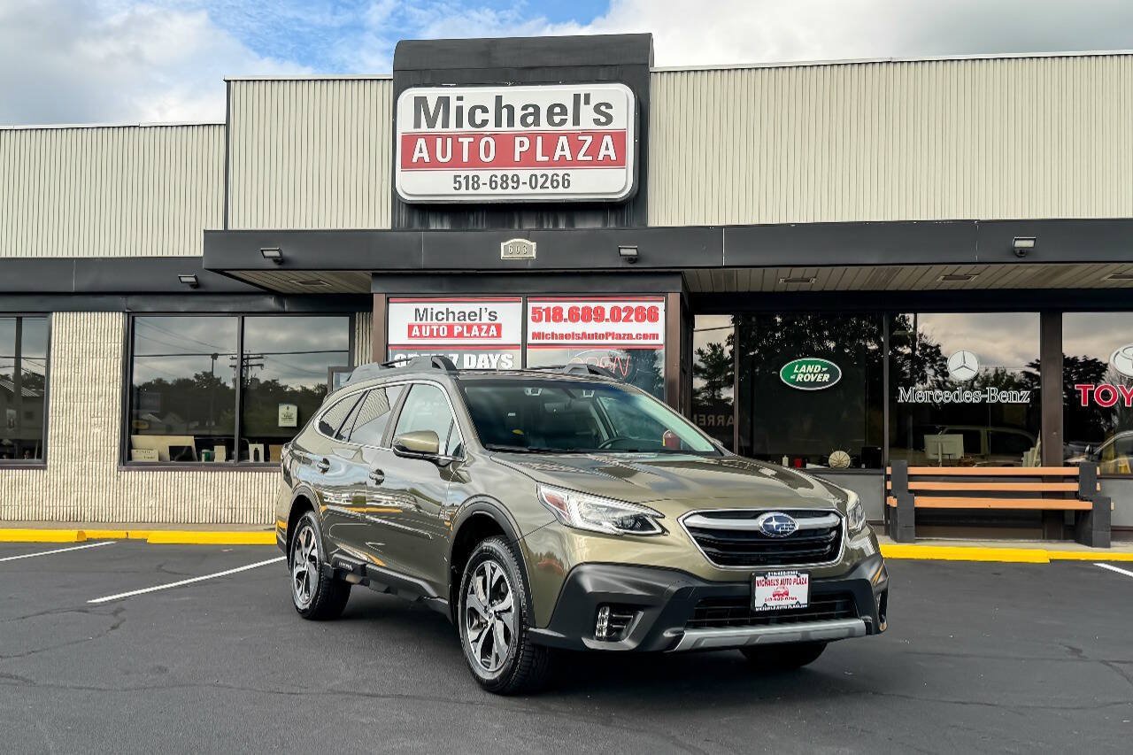 Used 2020 Subaru Outback Limited AWD/4WD image 2