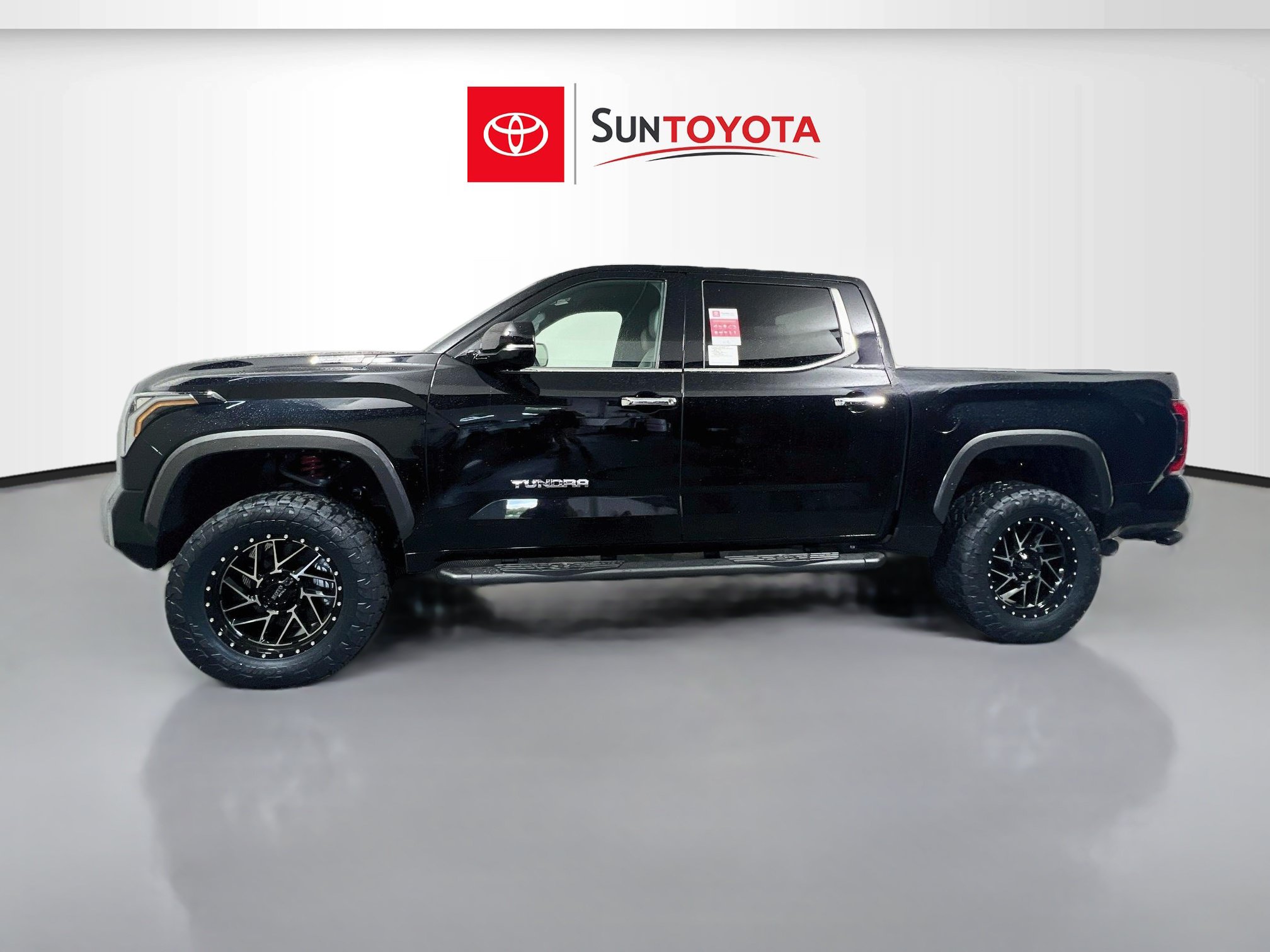 New 2026 Toyota Tundra Limited AWD/4WD image 7