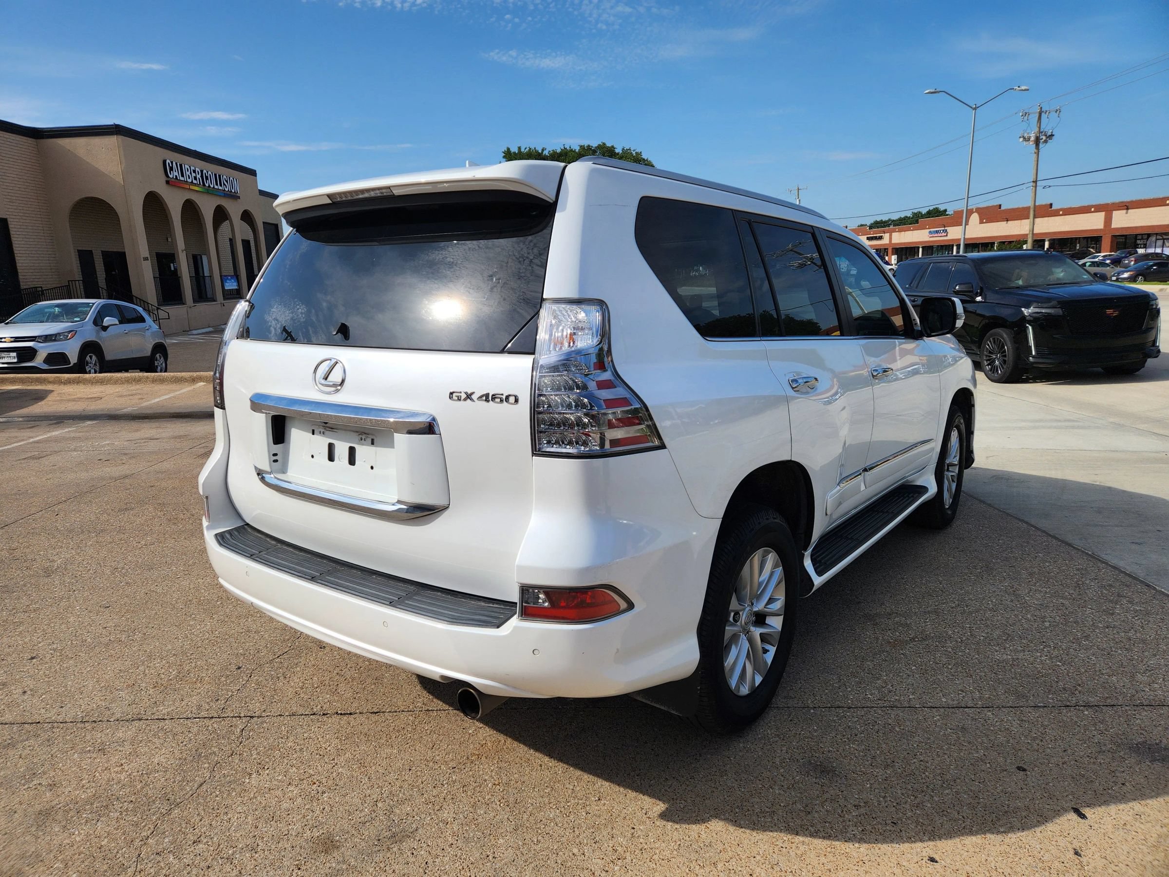 Used 2016 Lexus GX 460 w/ Premium Package AWD/4WD image 5