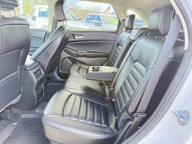 Certified 2024 Ford Edge SEL w/ Convenience Package image 9