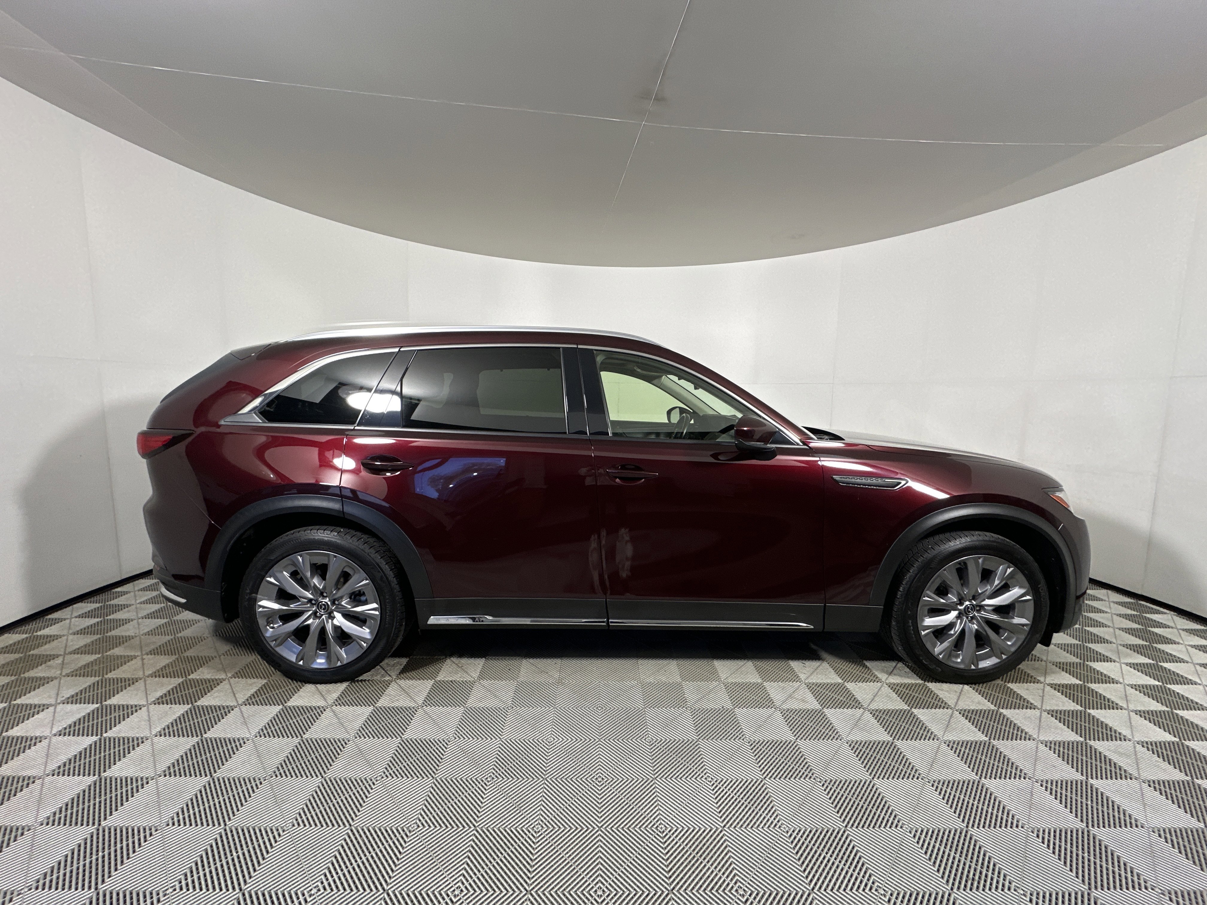 Used 2024 MAZDA CX-90 3.3 Turbo w/ Premium Package image 8