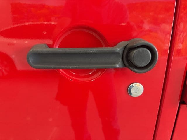 Used 2016 Jeep Wrangler Unlimited Sport w/ Quick Order Package 24S AWD/4WD image 17