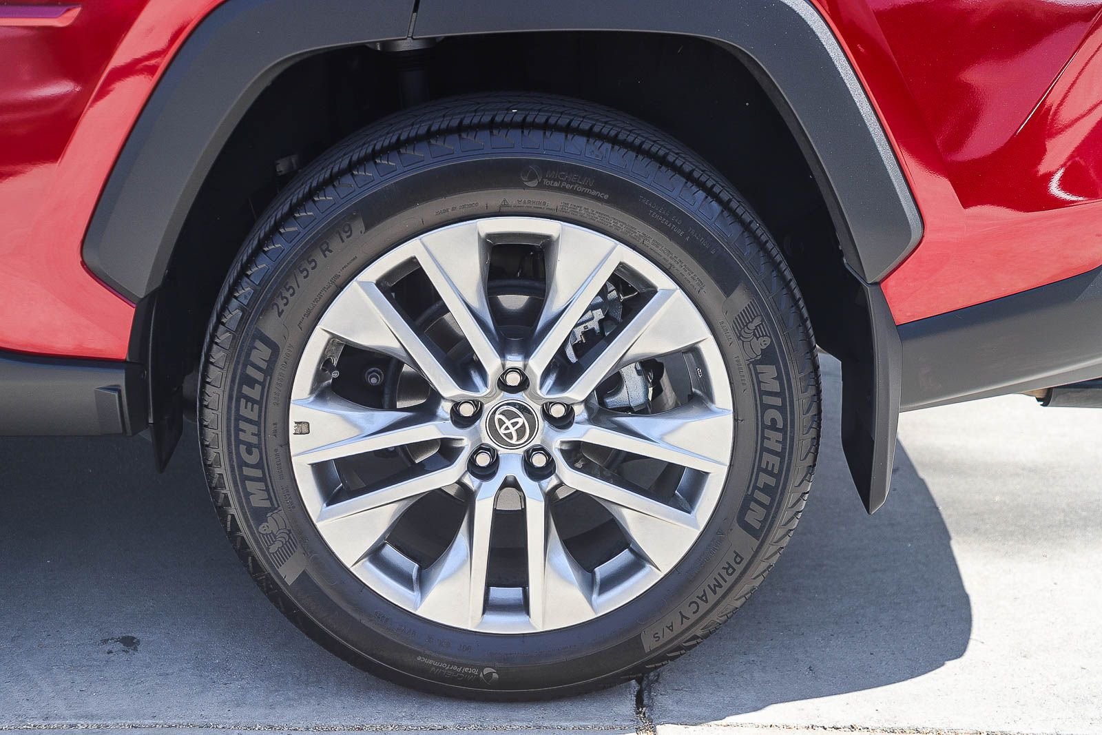 Certified 2025 Toyota RAV4 XLE Premium FWD image 38