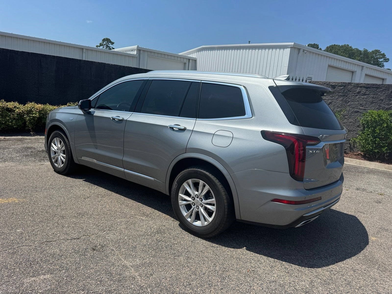 Certified 2024 Cadillac XT6 Luxury FWD image 4
