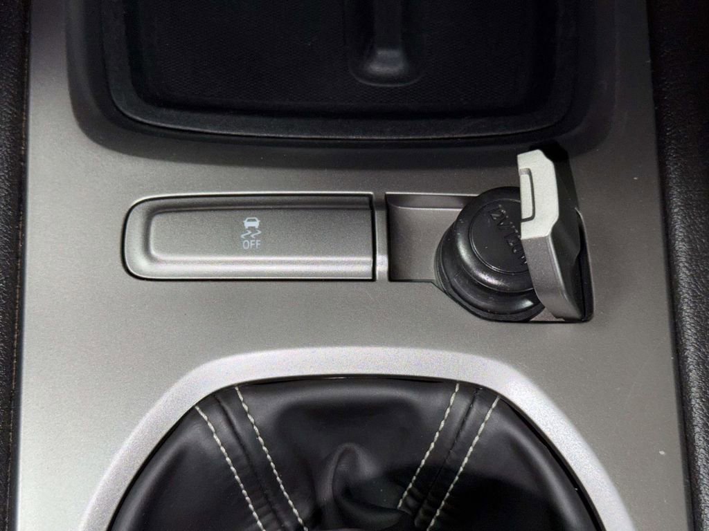 Used 2010 Chevrolet Camaro SS image 21