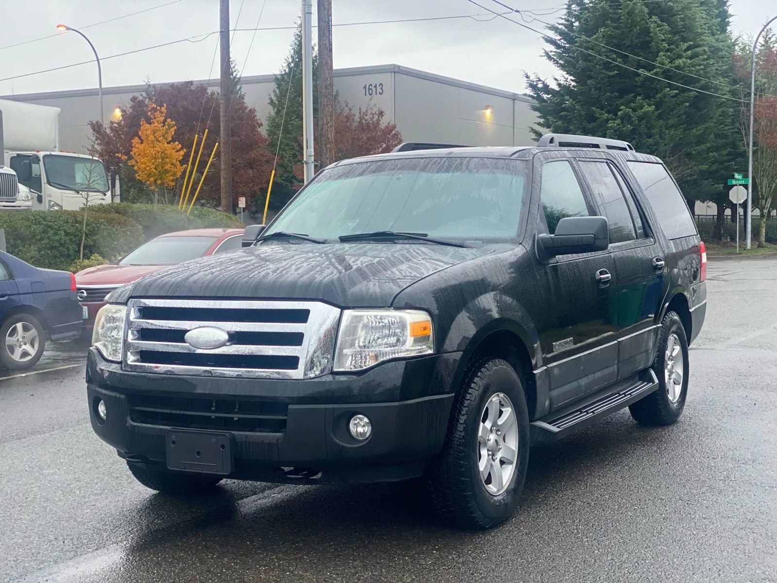 Used 2007 Ford Expedition XLT image 3