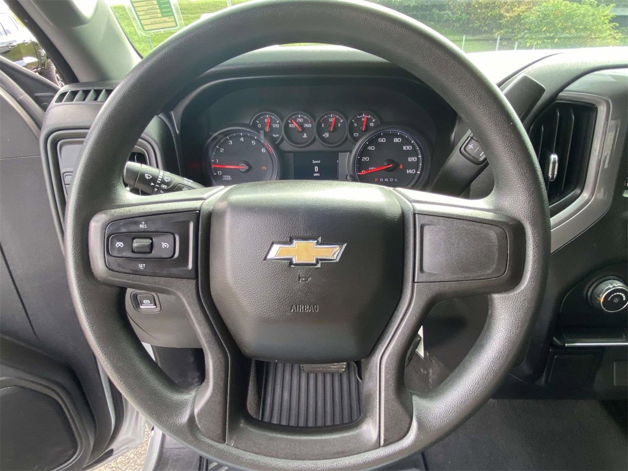 Used 2020 Chevrolet Silverado 1500 Custom w/ Custom Value Package image 18