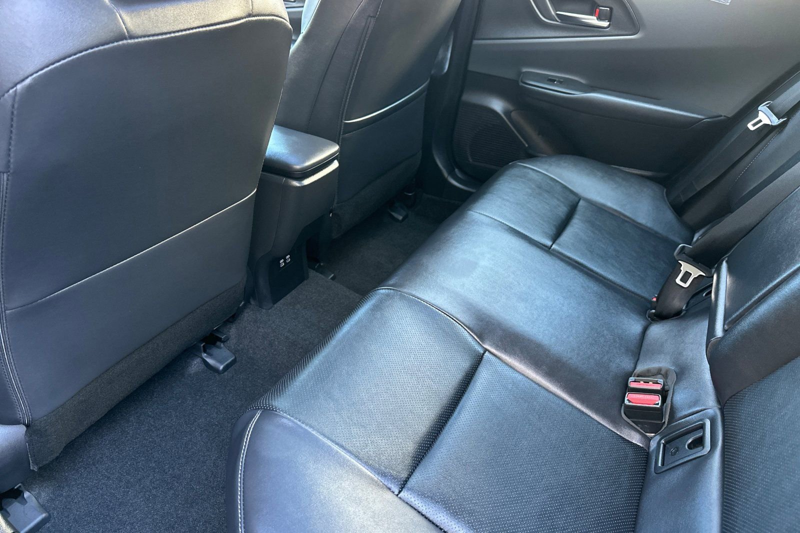 Used 2026 Toyota Prius XLE image 12