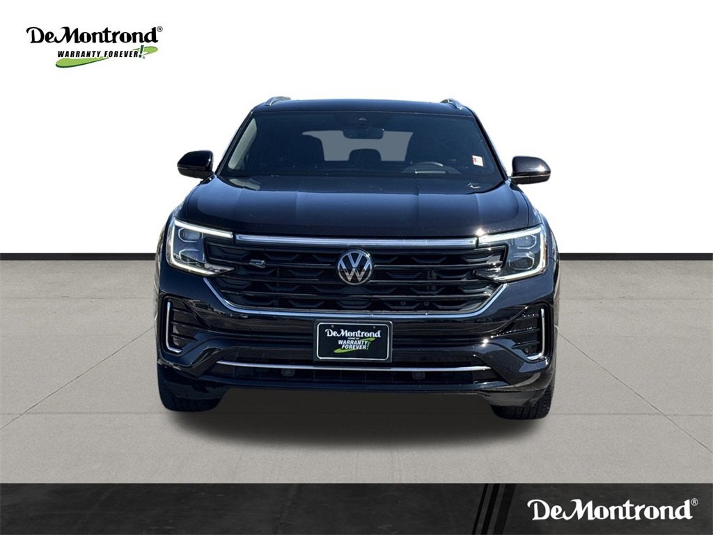 Used 2024 Volkswagen Atlas Cross Sport SEL R-Line image 2