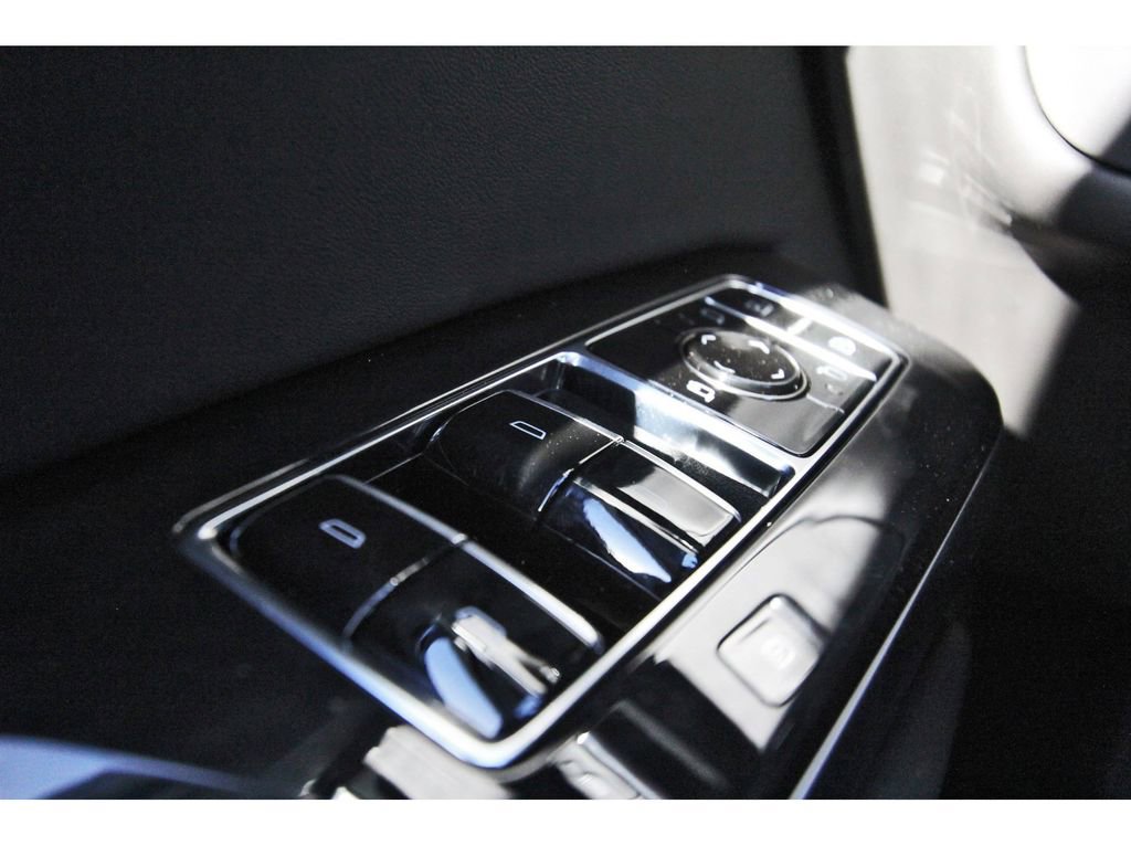 New 2026 Cadillac Escalade V image 16