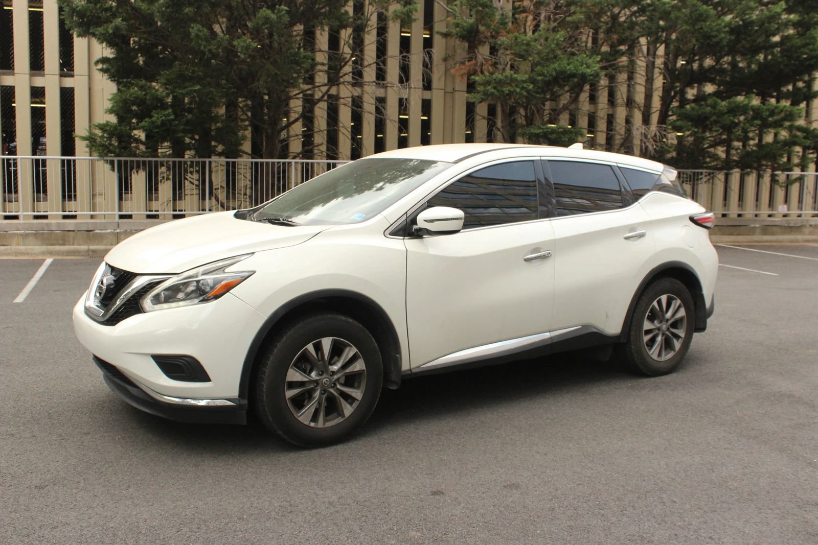 Used 2018 Nissan Murano S w/ Cargo Package FWD image 12
