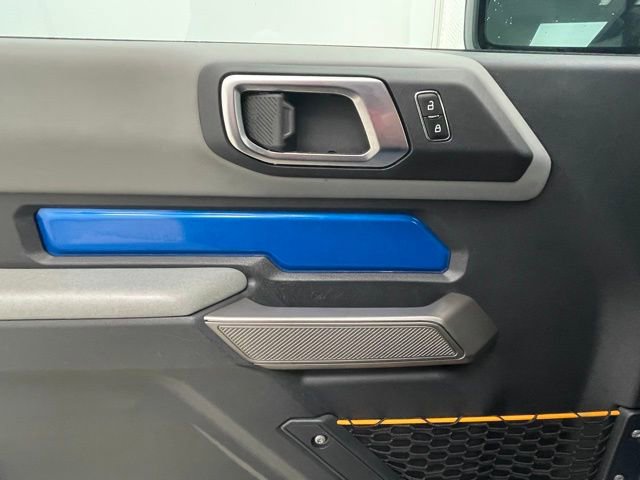 Used 2023 Ford Bronco Badlands w/ Sasquatch Package image 12