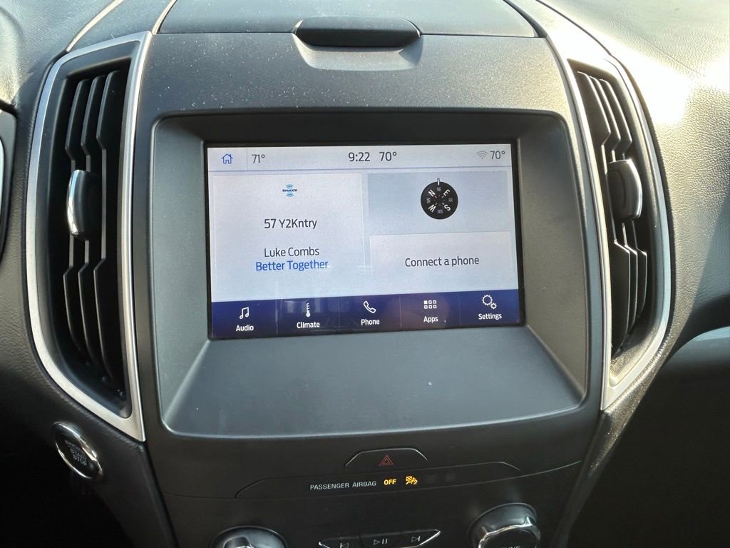 Used 2019 Ford Edge SEL image 14