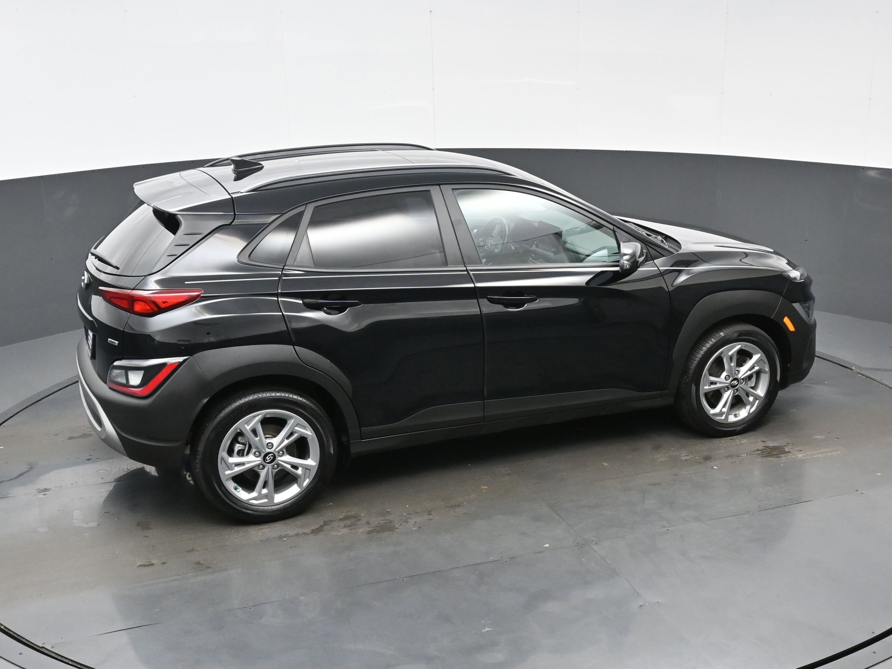 Used 2023 Hyundai Kona SEL w/ Convenience Package AWD/4WD image 38