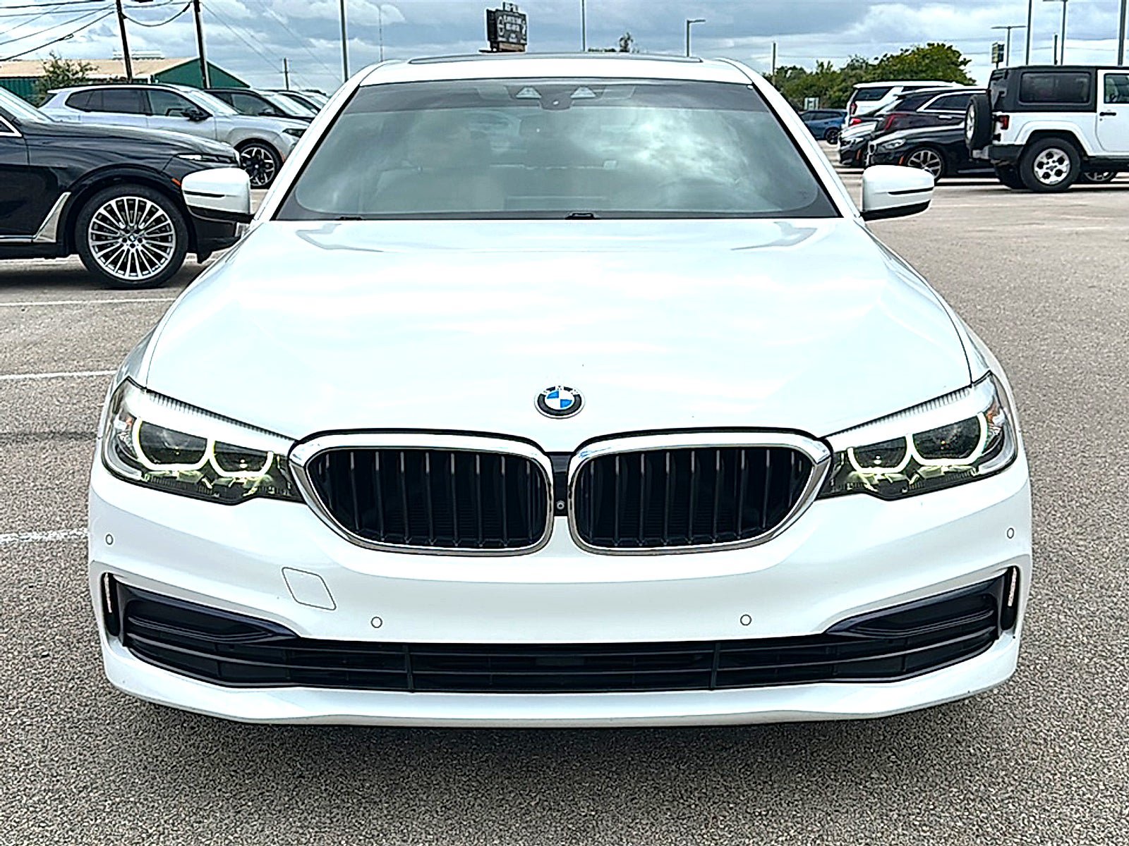 Used 2019 BMW 530i w/ Convenience Package RWD image 11