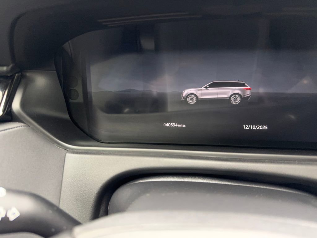 Used 2025 Land Rover Range Rover Velar Dynamic SE AWD/4WD image 59