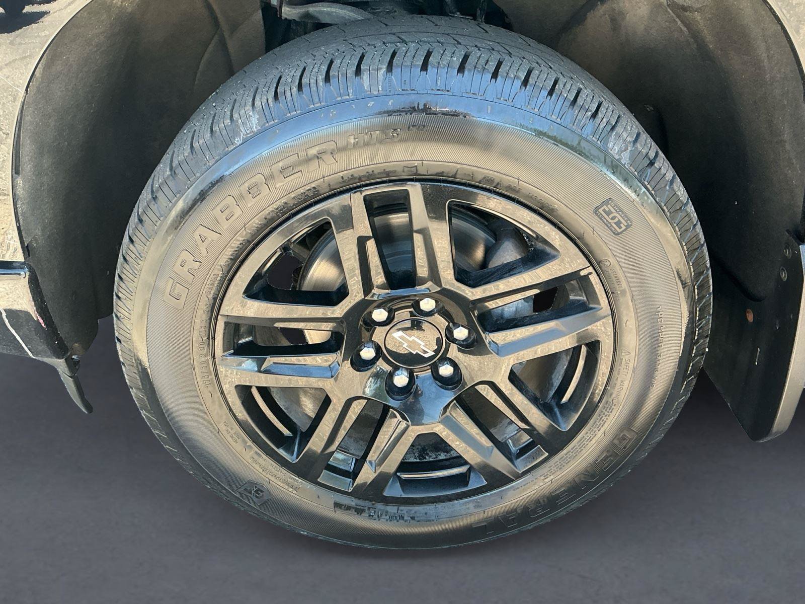 Used 2024 Chevrolet Silverado 1500 Custom AWD/4WD image 9